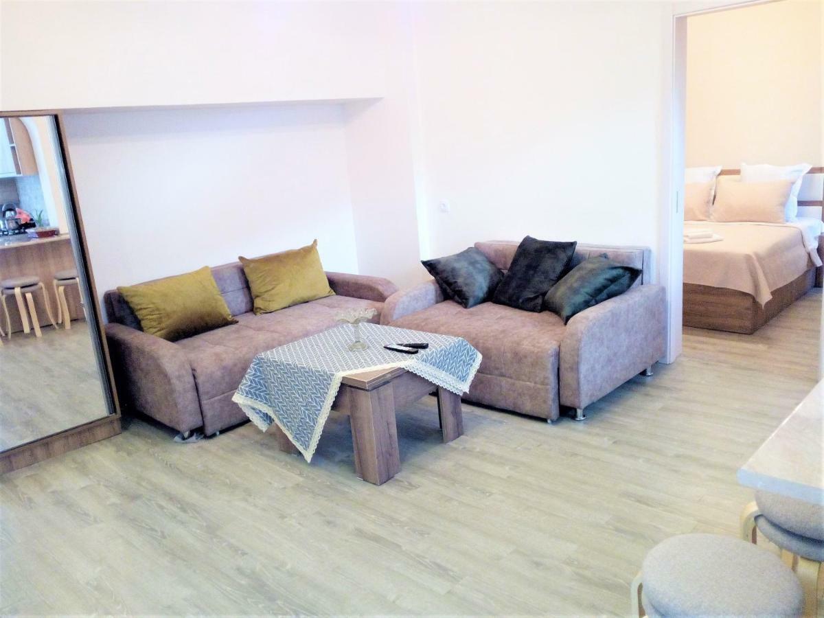 Old Сity Apartment Tbilisi ภายนอก รูปภาพ