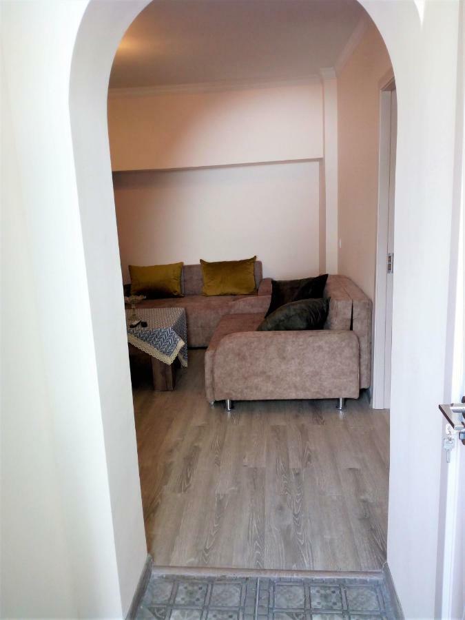 Old Сity Apartment Tbilisi ภายนอก รูปภาพ